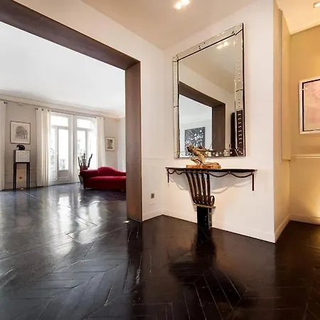Le Loft Du Triangle D'or * Paris